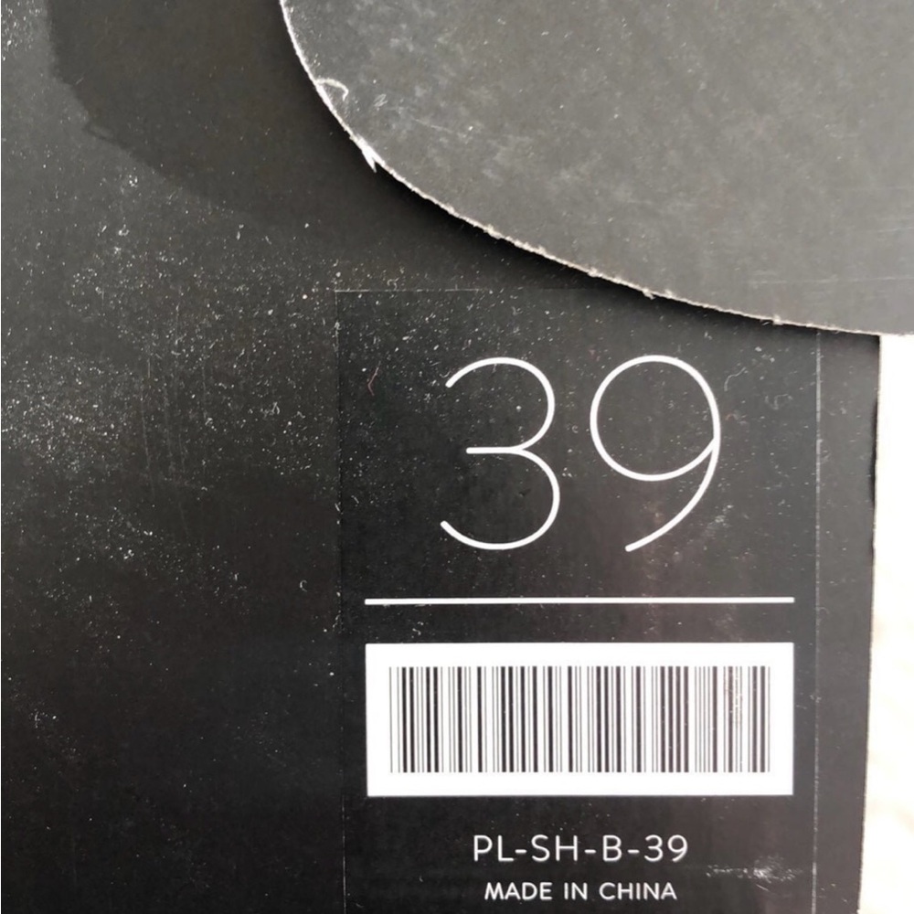Peloton shoes - Picture 4 of 5
